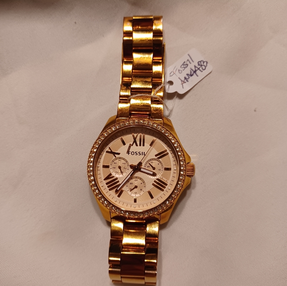 FOSSIL AM 4483 CECILE ROSE GOLD WATCH WITH CRYSTALS - Picture 2 of 4